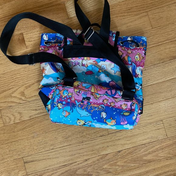 Vibrant fish underwater theme bag/backpack - Picture 2 of 2
